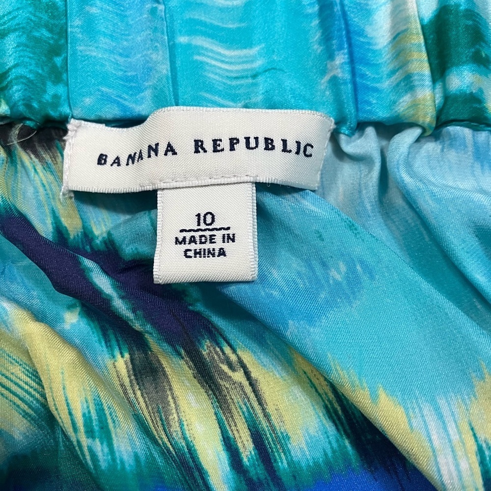 Banana Republic Blue and Yellow Watercolor midi skirt - Picture 5 of 8